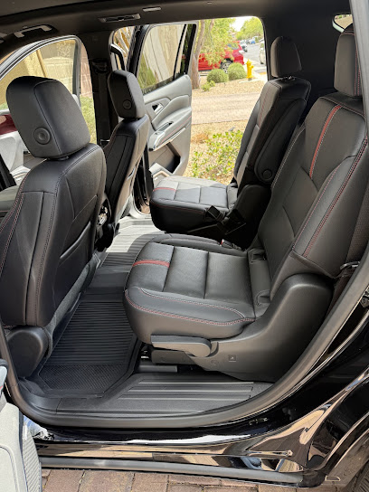 Dekker Nick Luxury Detailing